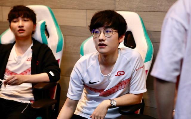 验的球星 验的球星