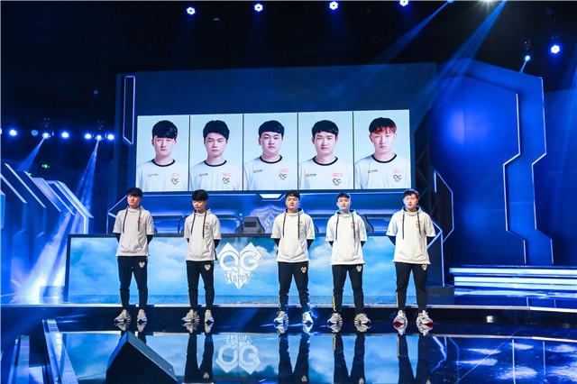 地主视角 地主视角